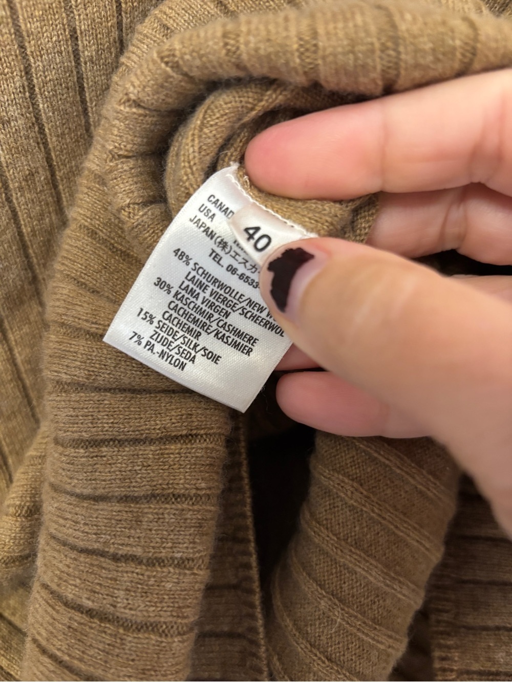 Escada Ribbed Turtleneck Sweater Size Medium Brown Quiet Luxury Timeless Soft - Picture 8 of 9